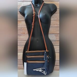 Dooney & Bourke Blue Crossbody Bag NWT Dust Bag Included